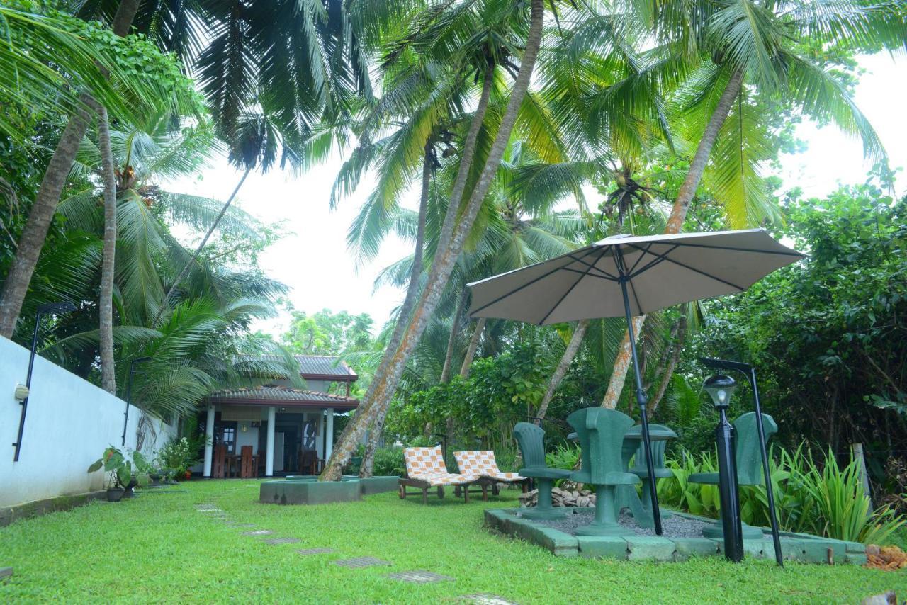 Gold Sand Resort Bentota Exterior foto
