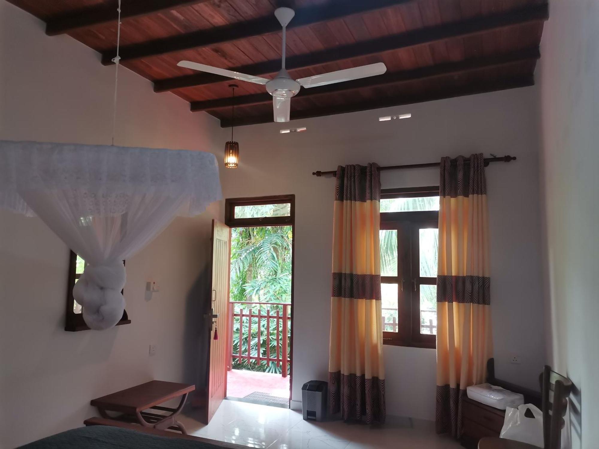 Gold Sand Resort Bentota Exterior foto